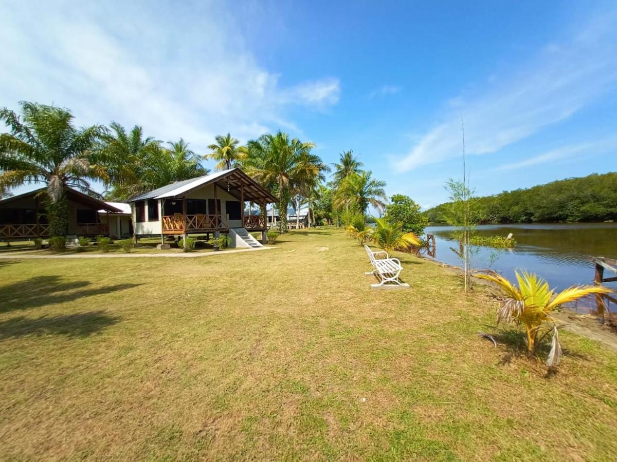 Mb Camp Singkil Otel Gosongtelaga Dış mekan fotoğraf