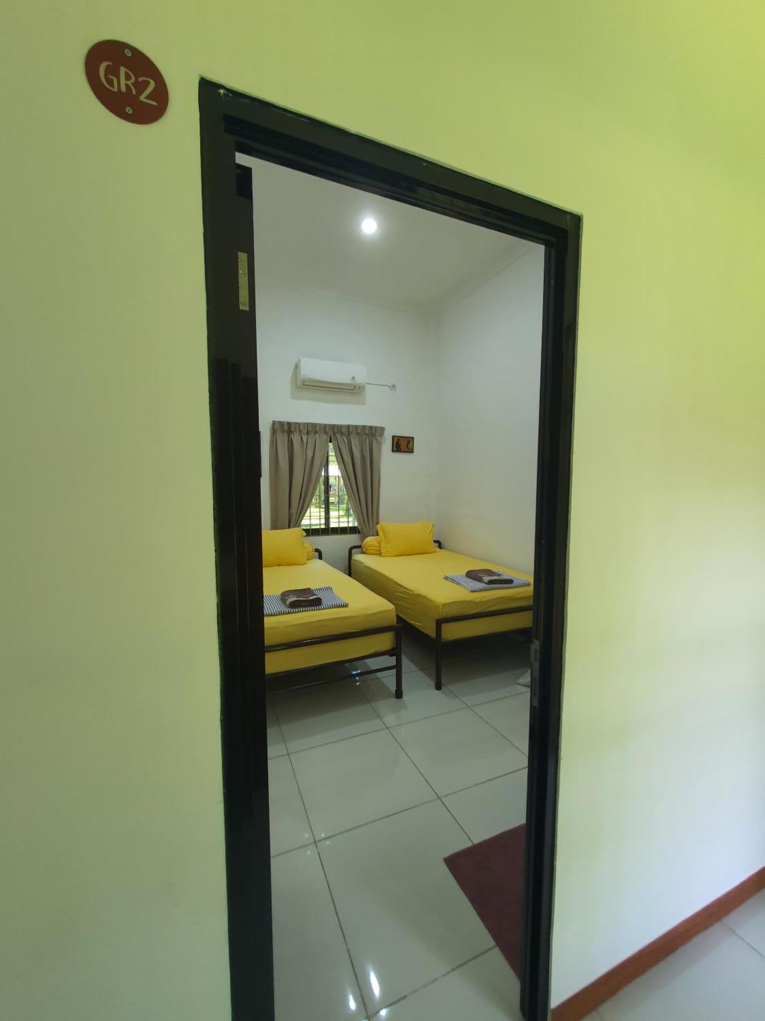 Mb Camp Singkil Otel Gosongtelaga Dış mekan fotoğraf